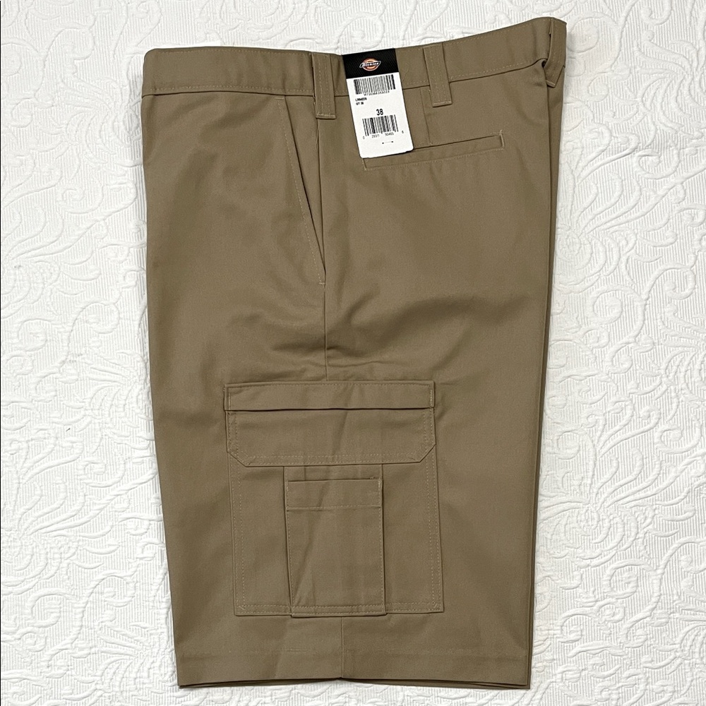 Dickies Cargo Shorts Khaki Tan Cargo Men’s 38 NWT